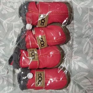 Small puppy shoes. Or small dog.New in pk.